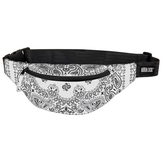 Belt Bag White/Black Paisley